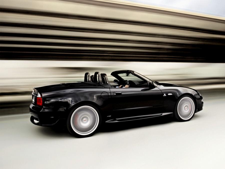  Maserati GranSport Spyder 2005 года  (фото 3 из 12)
